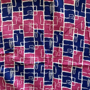 Vintage Cotton Fabric Light Cotton Geometric Pattern Fabric Collectible Size 27.5&quot;× 114&quot;