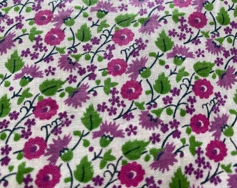 Tissu en coton vintage, petites fleurs, tissu floral rétro violet vert, objet de collection, Estonie des années 80, taille 35,4 po. x 212 po.