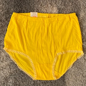 Easter Panties Vintage Viscose Mix High Waist Underwear Size XL Retro Yellow Ladies Underpants Estonia Marat Collectible