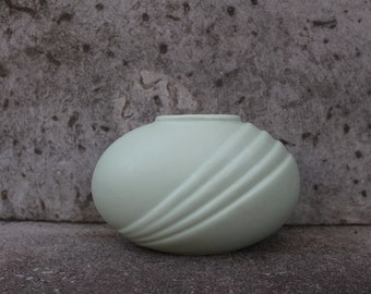 Ceramic Vase Light Green Colour Flower Vase for Flowers Oval 1980 80s Pastel Green Colour