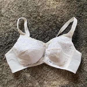 Vintage White Lace Bra Capron Brassiere Ladies Lingerie Wedding Retro Women Underwear 80s Vintage Bra