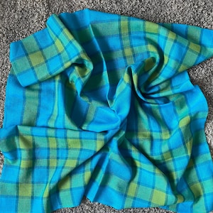 Scandinavia Vintage Tablecloth Acrylic Wool Woven Tablecloth Green Blue Plaid Table Linen Nordic Home Decor 90cm x 90cm