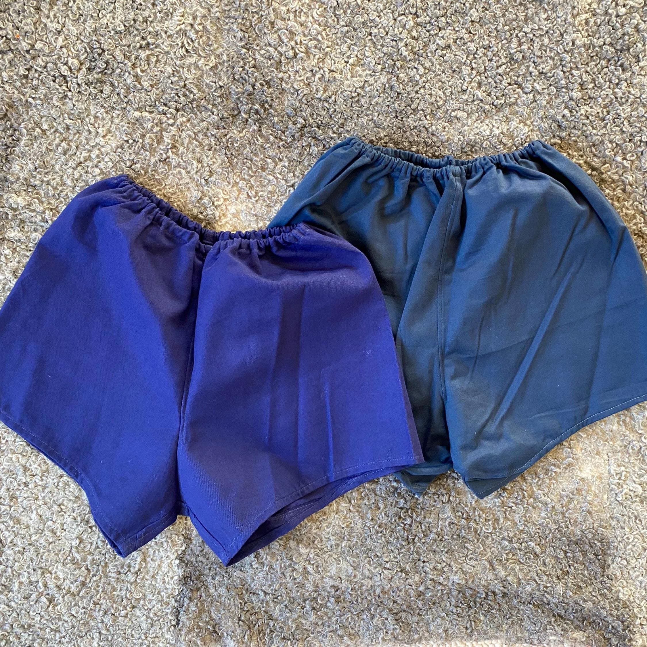 Short rouge vintage pour homme des années 90, short de sport, piste de sport, short brillant, taille S/M, vêtements vintage pour hommes, vêtements de