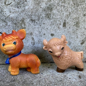 Vintage Rubber Bull Vintage  Rubber Animal Toy Set Collectible