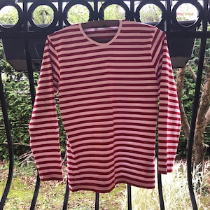 MARIMEKKO T Shirt, Size XS, Red White Striped Cotton Jersey Long Sleeved Top, Made in Finland Scandinavian Design