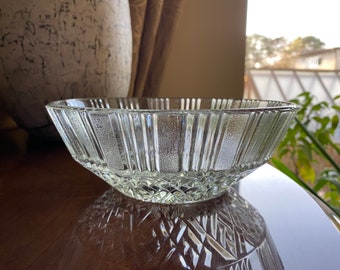 Vintage Glass Bowl Retro Glass Serving Bowl Candy Dish Art Deco Style Vintage Design, Collectible