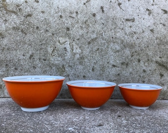 Ceramic Bowls Vintage Set of 3 Dessert Bowls Red White Appetizer Bowls Serving Bowls Collectible