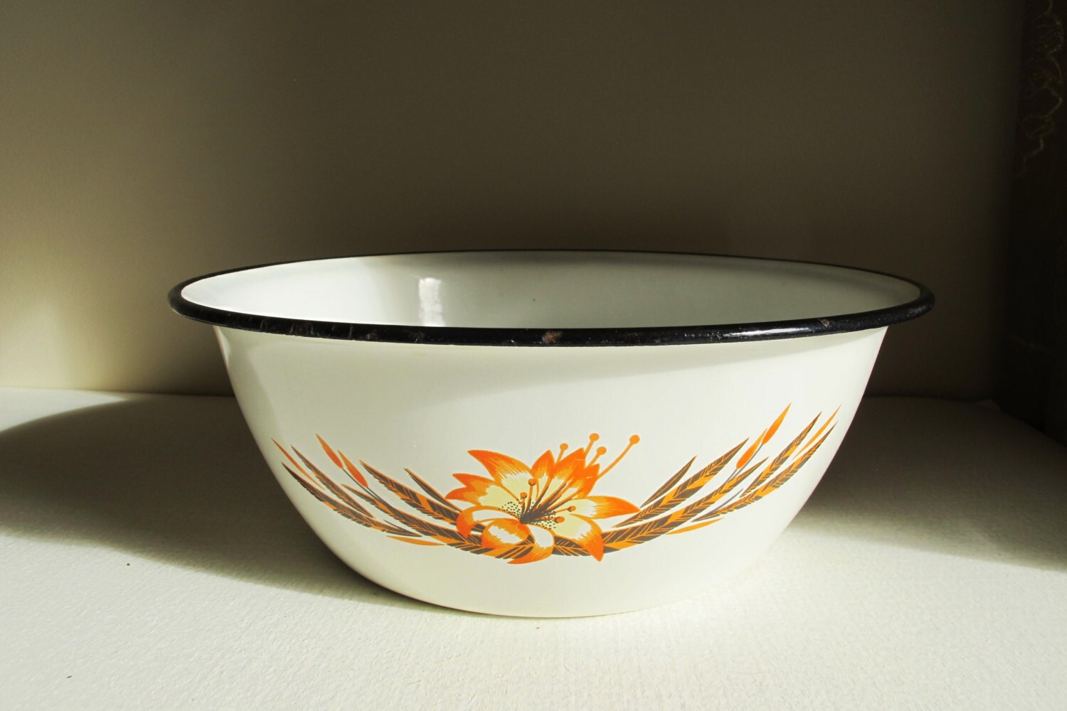 Vintage Enamel Bowl Big Yellow Orange Flowers Rustic Home Decor. Country Kitchen Decor Collectible 70s