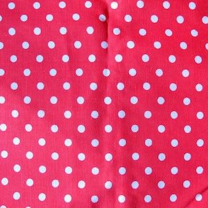 Vintage Cotton Fabric Pink Polka Dots Fabric Stiff Cotton Retro Pink and White Home Decor Fabric. 2,2 Yards Collectible