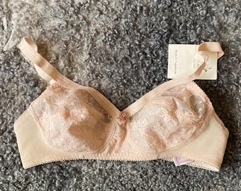 Vintage Lace Bra Beige Bra Bridal Lingerie Underwear 90s Retro Bra Yugoslavia Women Clothes 1990s Size 75 B