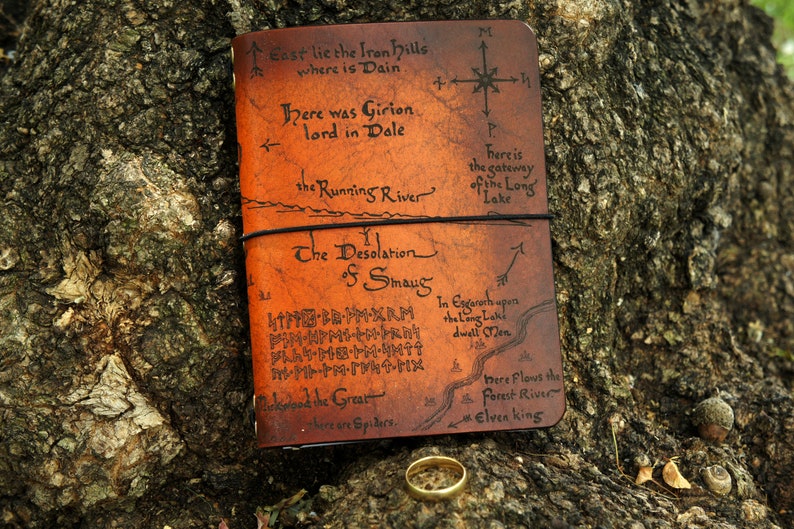 SMALLER size lord of the rings travellers, Leather Travelers Notebook Cover,lotr leather map book,lonely mountain map,middle earth, hobbit image 5