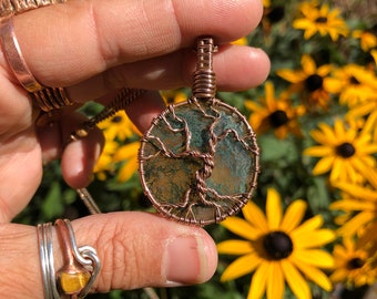 Moss agate tree necklace