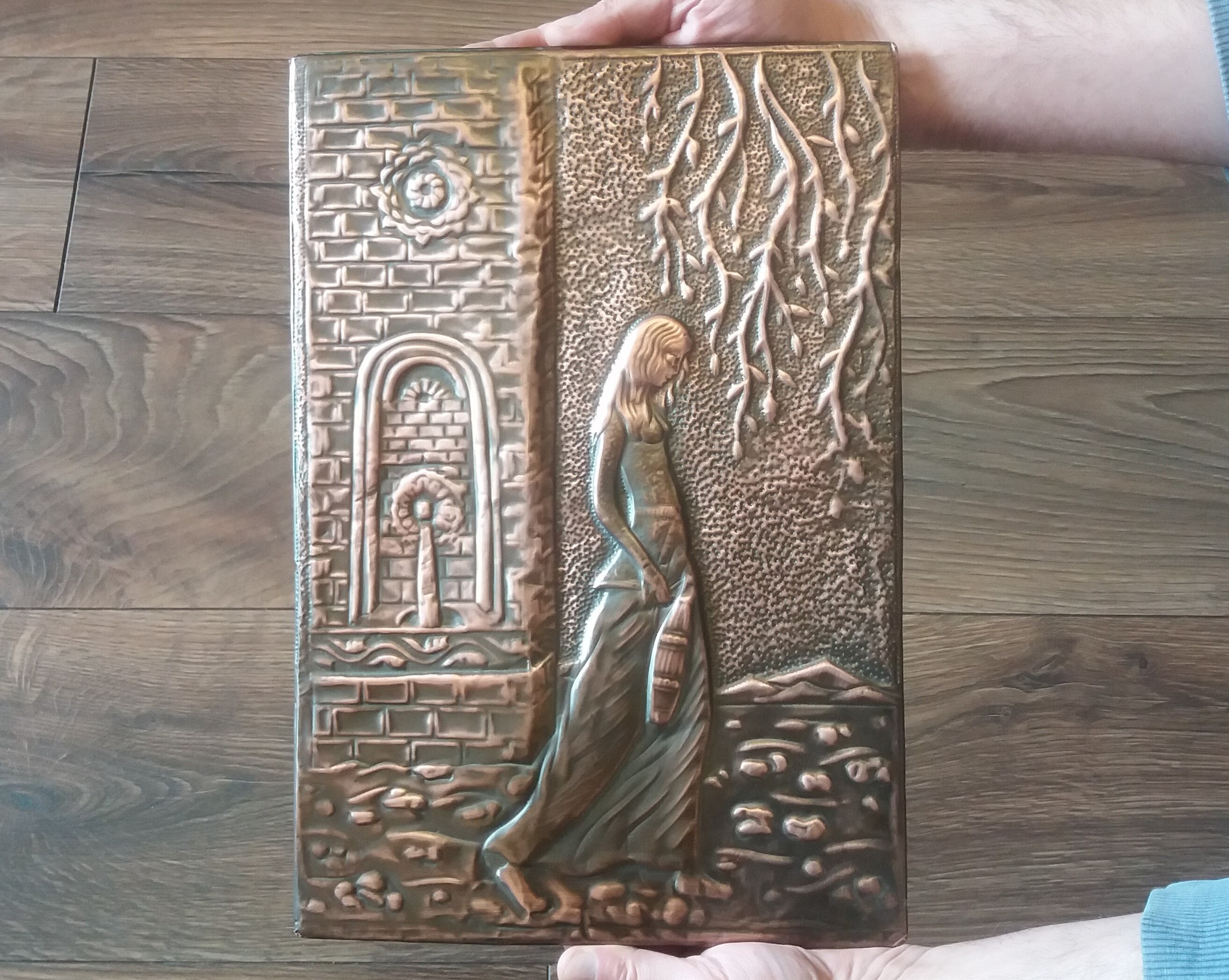Vintage Embossed Copper Wall Decoration of an Armenian woman at the Water Source, Armenian Decorative Art, Home Gift, Metal Work