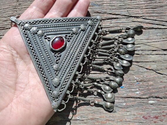 Vintage Armenian Triangular Solid Silver Drop Bow… - image 9
