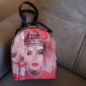 Armenian Backpack - Etsy display picture 2