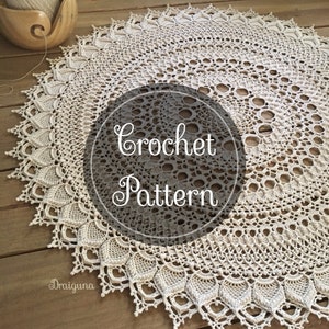 Oculus of Stars Crochet Doily Pattern, PDF Digital Download image 1