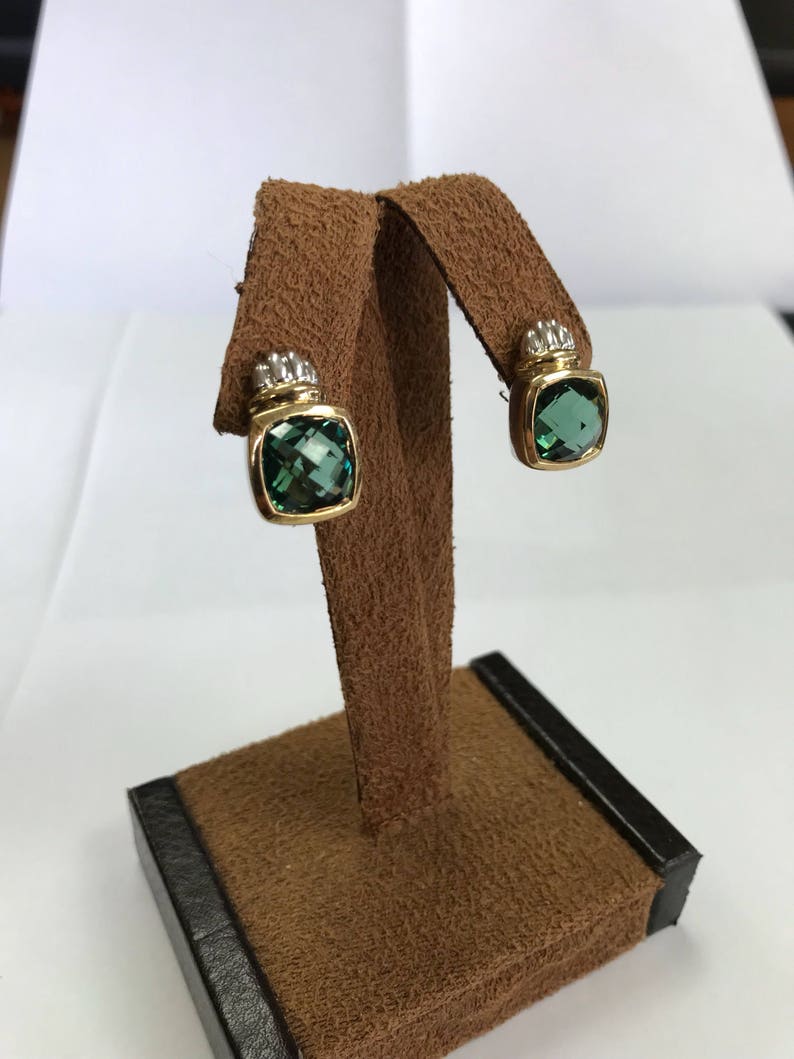 Designer Sterling Silver 925 /& 18kt 750 Two Tone Cable Bezel Set Green Stone Stud Post Style Earrings