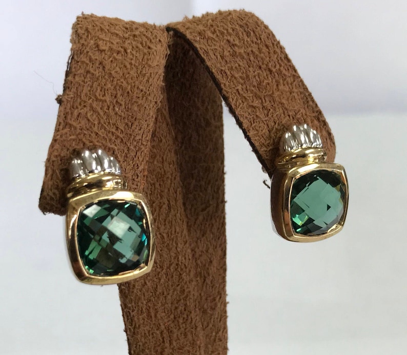 Designer Sterling Silver 925 /& 18kt 750 Two Tone Cable Bezel Set Green Stone Stud Post Style Earrings