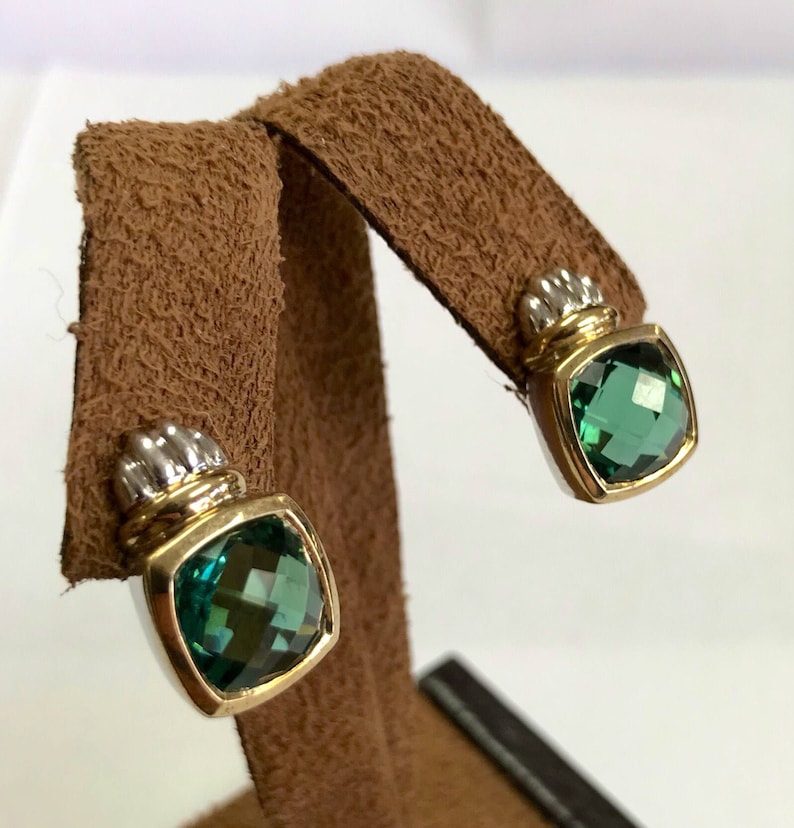Designer Sterling Silver 925 /& 18kt 750 Two Tone Cable Bezel Set Green Stone Stud Post Style Earrings