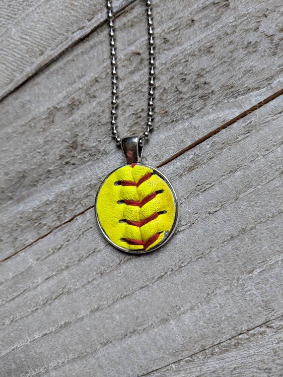 Featured image of post Etsy Softball Necklace