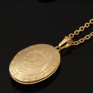 Collar Personalizado Chapado en Oro 18 K Marco de Fotos / Letra y Mensajes Grabados Personalizados
