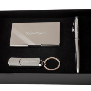 Aangepaste balpen, USB Flash Disc en visitekaartje houder Set / gepersonaliseerde gegraveerde naam