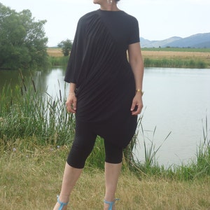 Oversize Black tunic/Loose tunic/Extravagant Tunic/Black draped tunic/Casual asymmetrical black tunic/Top/Plus size tunic/Us Uk Eu