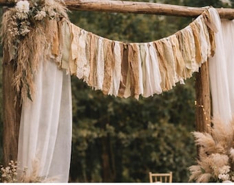 Ghirlanda in fibra stile boho realizzata a mano – Decorazione murale tessile, sfondo per cerimonie nuziali, allestimento per glamping, installazione per eventi