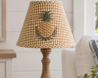 Vintage Gingham Pineapple Clip-On Table Lamp Shade – Coastal Cottage Style – 6 1/2"