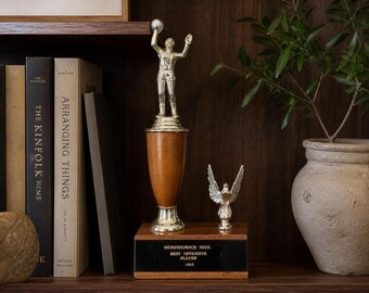 Vintage 1963 Basketball Trophy – Mid Century Decor