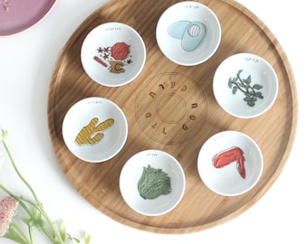 Bamboo Seder Plate and Matza Box Set | Modern Passover Decor