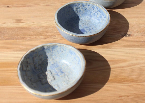 ring holder Jewelry bowl custom small bowls bridesmaid gift tiny ring dish maroon ceramics boho clay dishes spice plate spice plate