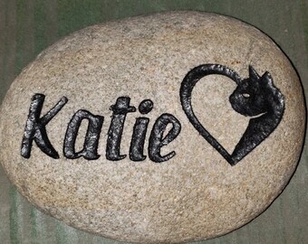 CAT-HEART MEMORIAL Stone, 9”/10" or 7”/8"  Personalized Engraved Grave Burial Marker, Heart Cat, Kitten, Kitty .  Free Shipping