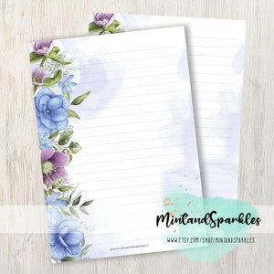 Eleganti fogli di carta da lettera con fiori viola blu