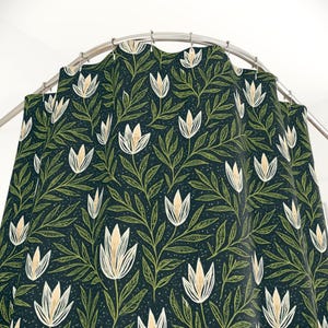 White Floral & Dark Green Vine Shower Curtain – Elegant Botanical Bathroom Decor, Nature-Inspired Fabric Curtain