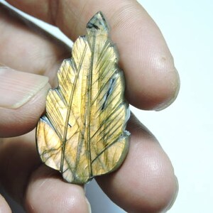 40 Carats 1 Piece Extremely Beautiful Natural Labradorite Carved Leaf Loose Gemstone Size 39X21 MM