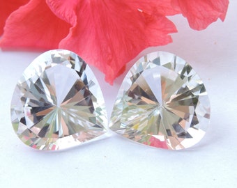 Natural Rock Crystal Quartz Diamond Cut Heart / Natural Crystal Diamond Cutting Heart / Crystal Heart Shaped / Size 22X22 MM