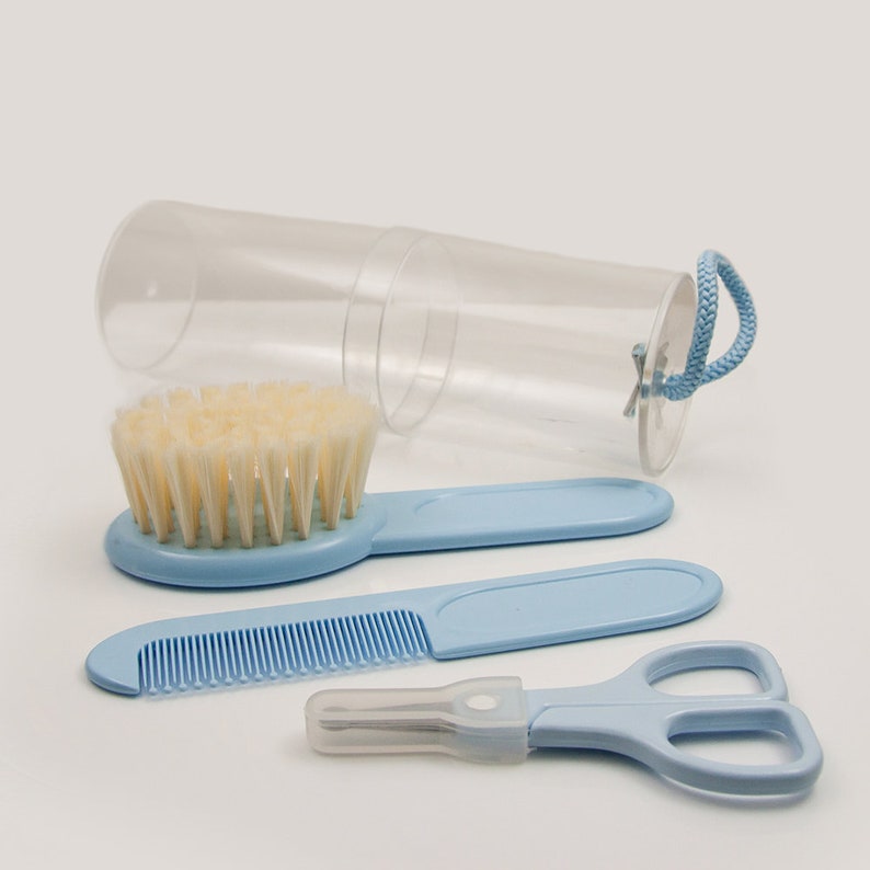 Brush and Scissors with Name Blue Set Comb