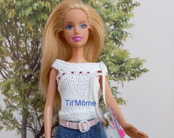 Short jean, haut blanc et sac de plage pour poupée Barbie/vêtements Barbie/mode été Barbie/short Barbie/haut coton Barbie/modèle unique main