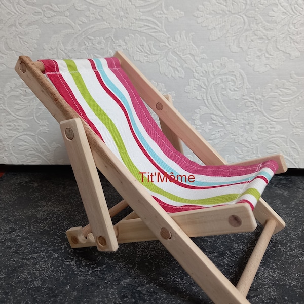 Chaise longue en bois pour Barbie/mobilier jardin Barbie/chaise longue bois tissu Barbie/meuble bois Barbie/transat Barbie/chilienne Barbie