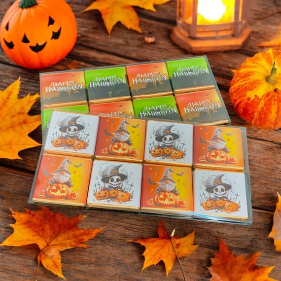 2 x 8 Halloween Chocolates - Chocolates in a plastic acetate sleeve - V2