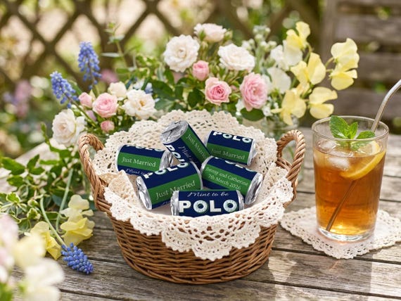 Personalised Wedding Favours Mini Polo Mints | Custom "Mint to Be" Bridal Shower Sweets | Unique Engagement Party Table Decor Gift for Guest