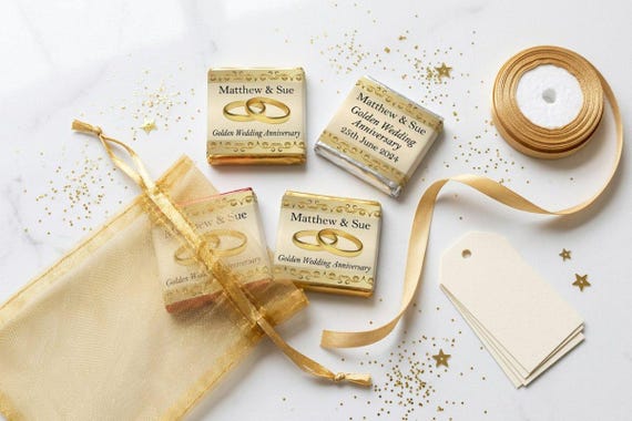 Golden Wedding Anniversary Favours | Personalised 50th Celebration Chocolate Squares | Custom Golden Rings Party Treats for Guests V2