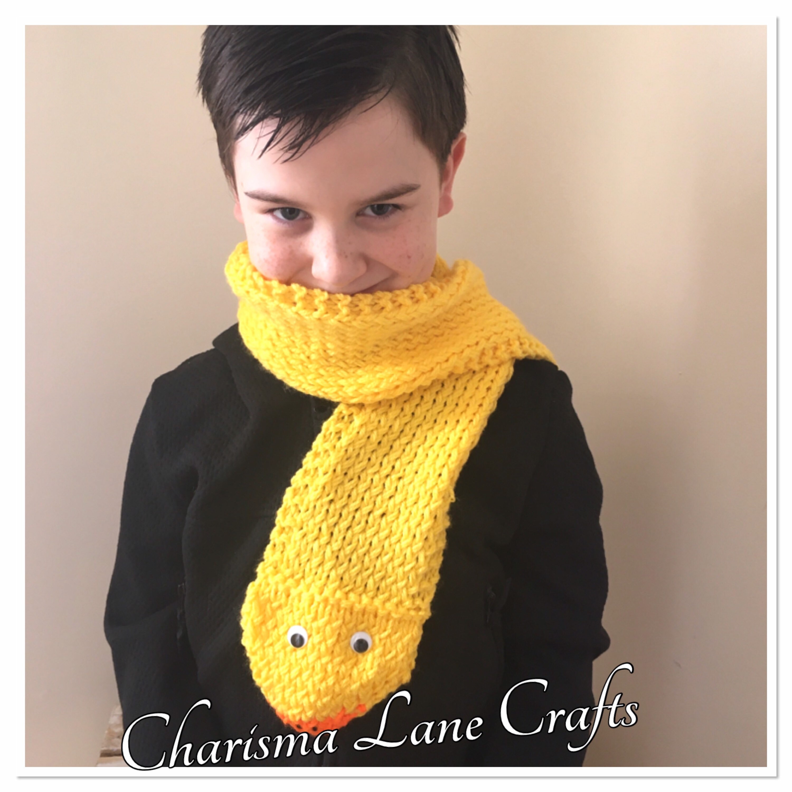Hand Knitted Kids Dizzy the Duck Scarf India