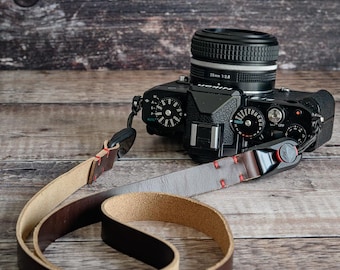 Horween Leather Camera Strap | Peak Design Anchor Links | UK Made