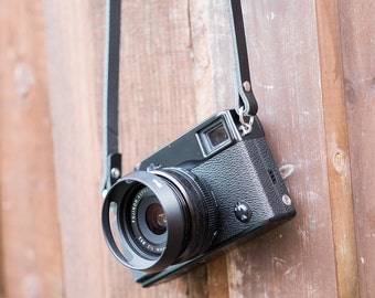 Leather Camera Strap in Black for Mirrorless Cameras.  Kamera Gurt Leder | Strap for Camera | Film Camera, short leather camera strap