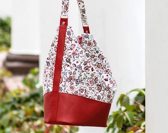 Hobo Bag Sewing Pattern: Shoulder Purse Pattern, Floral Handbag (PDF download t008)