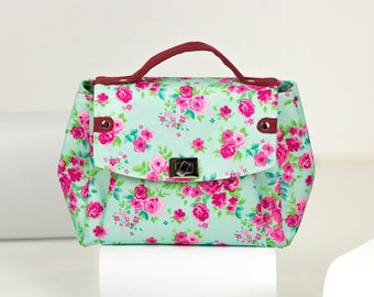 Greta purse sewing pattern and tutorial, shoulder bag with a flap - instant download - t016