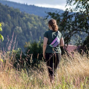 Lando fanny-pack pattern suitable for women, men, and children