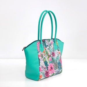 Zippered Tote Bag Sewing Pattern: Shopper Handbag with Pockets (PDF Pattern, instant download)